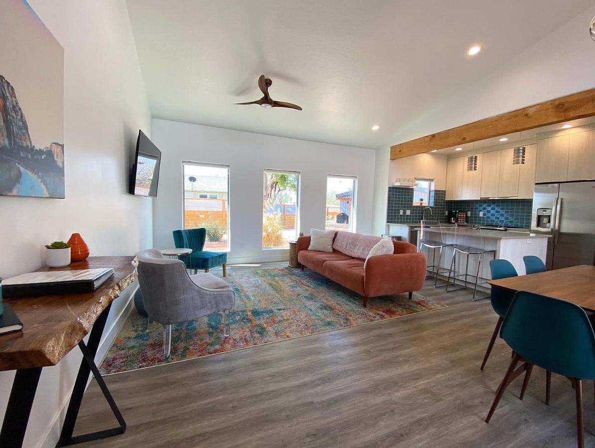 קנב Timber & Tin D 2Bed 2Bath W Pool & Rooftop Deck מראה חיצוני תמונה