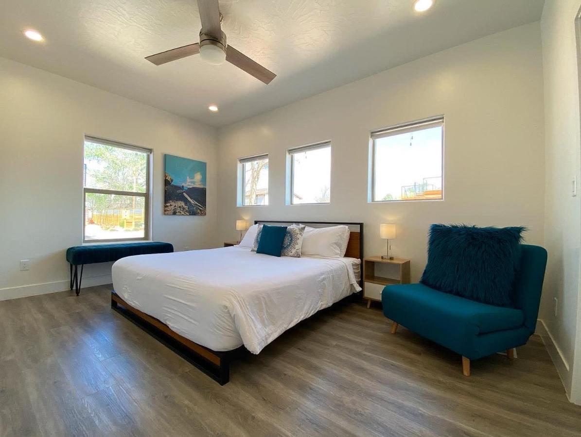 קנב Timber & Tin D 2Bed 2Bath W Pool & Rooftop Deck מראה חיצוני תמונה